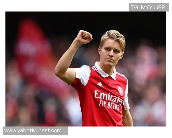 厄德高随挪威队出征继续康复治疗在场外全力支持国家队