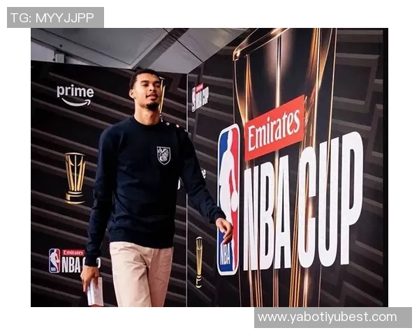 文班亚马复出终结雷霆16连胜是否能成为阻止王朝崛起的关键人物