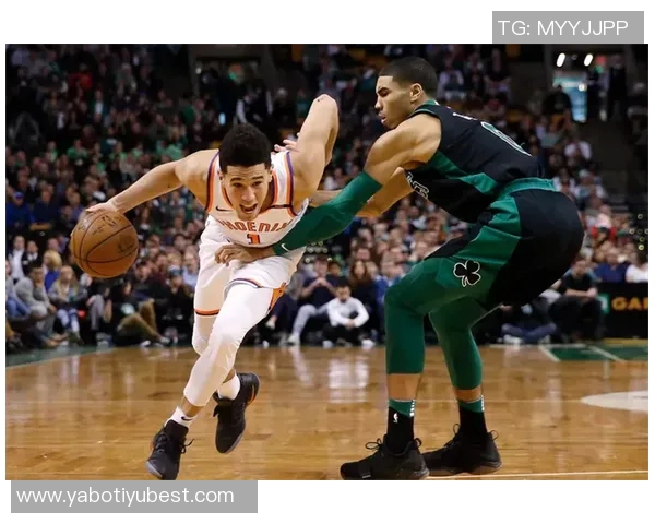 布克自进入联盟以来最后5秒制胜球次数追平塔图姆仅次于小卡 布克自进入联盟以来最后5秒制胜球次数追平塔图姆仅次于小卡